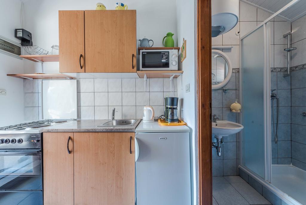 Apartments Eva Сукошан Екстер'єр фото