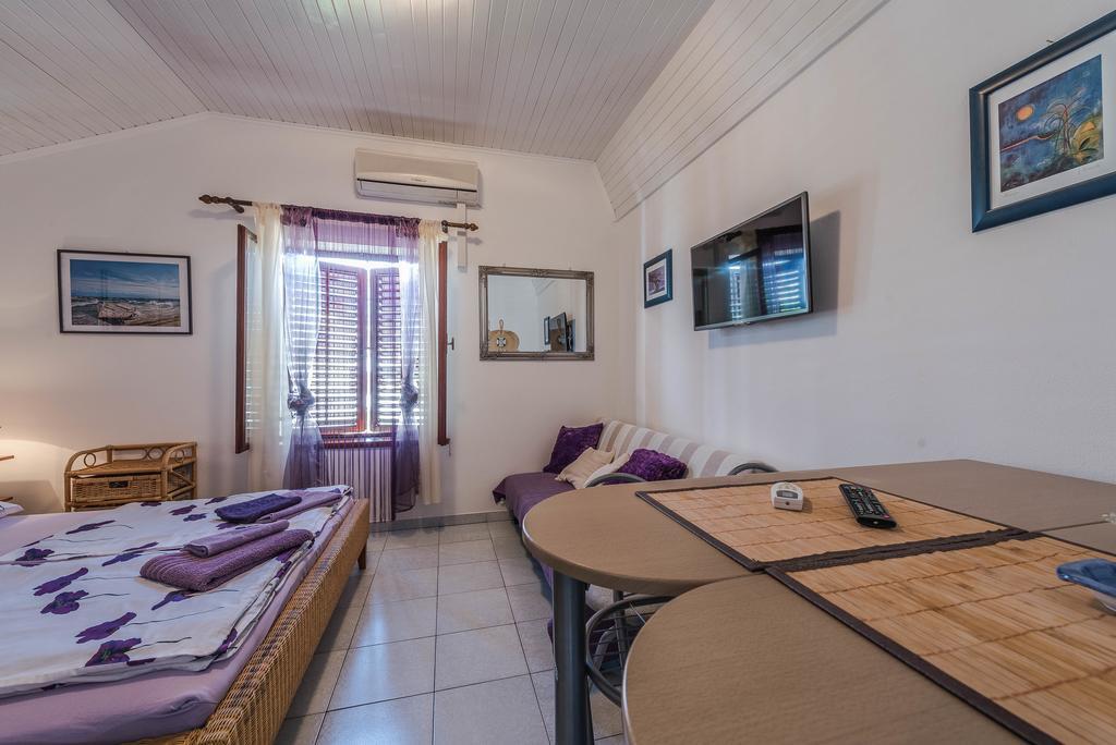 Apartments Eva Сукошан Екстер'єр фото